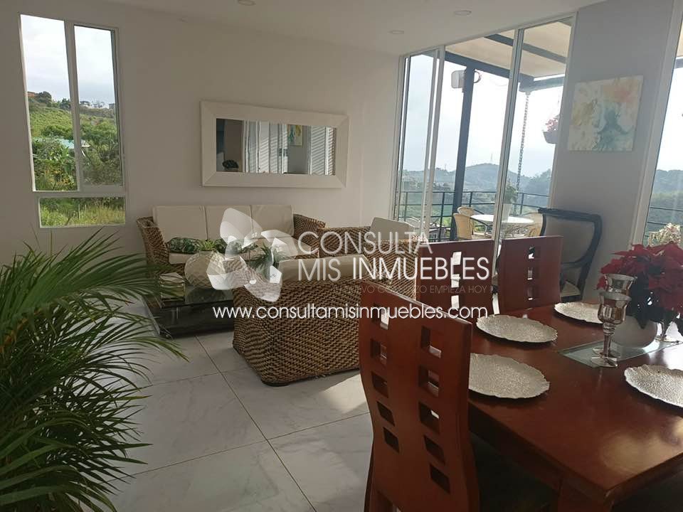 Vendo Casa en el Barrio La Reforma en Cali, Valle Del Cauca de Colombia | Consulta Mis Inmuebles S.A.S. | Tu nuevo comienzo empieza hoy!
