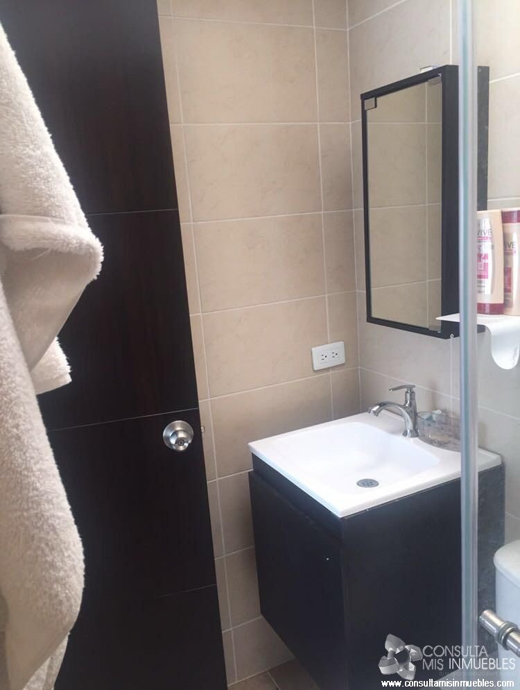 Vendo Casa en el Barrio Urbanización Varsovia en Ibagué, Tolima de Colombia | Consulta Mis Inmuebles S.A.S. | Tu nuevo comienzo empieza hoy!