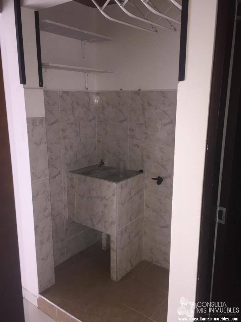 Vendo Casa en el Barrio Urbanización Varsovia en Ibagué, Tolima de Colombia | Consulta Mis Inmuebles S.A.S. | Tu nuevo comienzo empieza hoy!