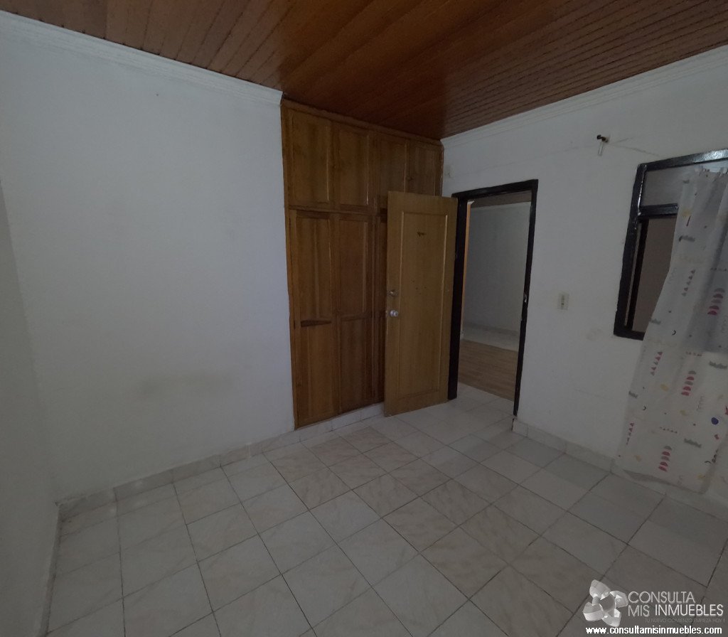 Vendo Casa en el Barrio Castellana en Ibagué, Tolima de Colombia | Consulta Mis Inmuebles S.A.S. | Tu nuevo comienzo empieza hoy!