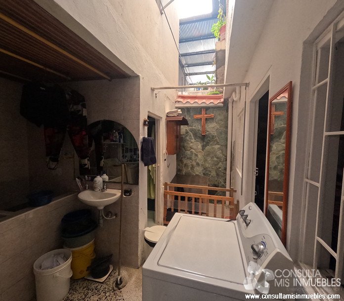 Vendo Casa en el Barrio Topacio en Ibagué, Tolima de Colombia | Consulta Mis Inmuebles S.A.S. | Tu nuevo comienzo empieza hoy!