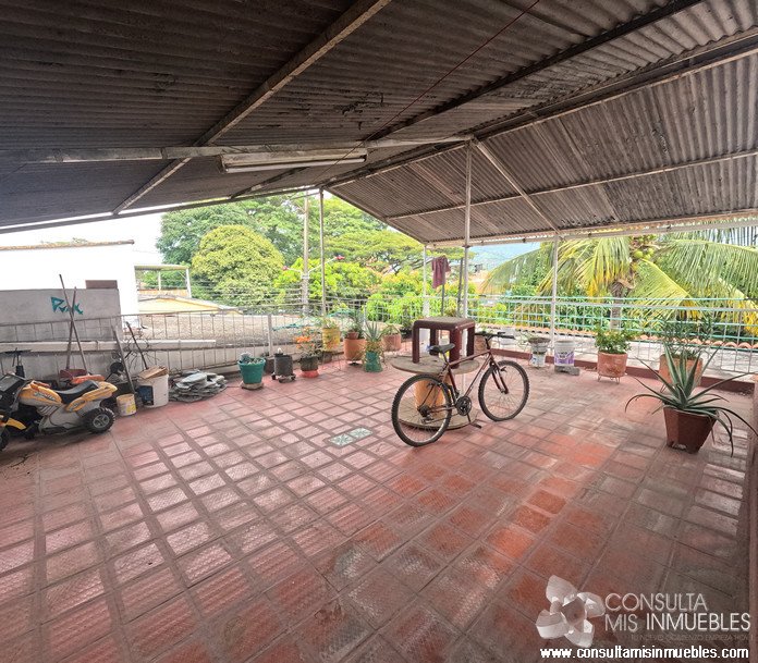 Vendo Casa en el Barrio Topacio en Ibagué, Tolima de Colombia | Consulta Mis Inmuebles S.A.S. | Tu nuevo comienzo empieza hoy!