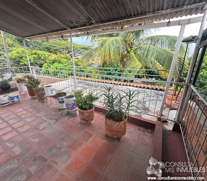 Vendo Casa en el Barrio Topacio en Ibagué, Tolima de Colombia | Consulta Mis Inmuebles S.A.S. | Tu nuevo comienzo empieza hoy!