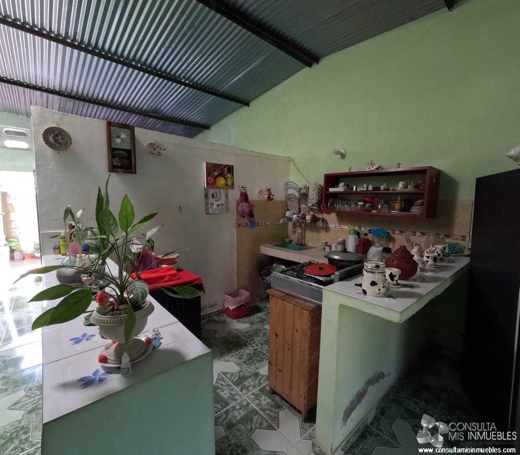 Vendo Casa en el Barrio Artemo De Jesús Caviedes en Mariquita, Tolima de Colombia | Consulta Mis Inmuebles S.A.S. | Tu nuevo comienzo empieza hoy!