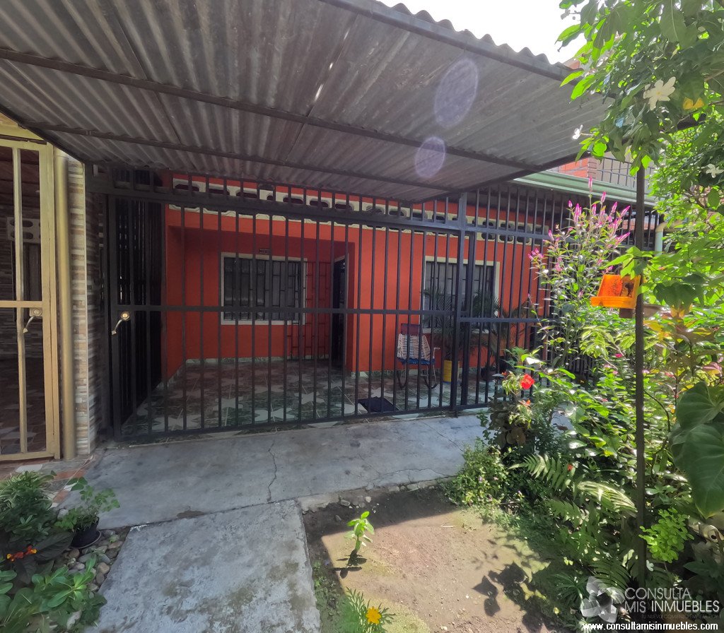 Vendo Casa en el Barrio Artemo De Jesús Caviedes en Mariquita, Tolima de Colombia | Consulta Mis Inmuebles S.A.S. | Tu nuevo comienzo empieza hoy!