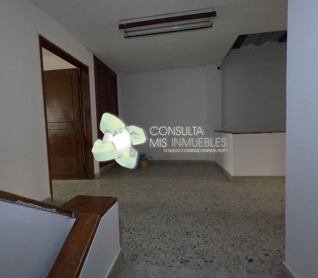📍 ¡Excelente Vitrina Comercial! Local en 4.° piso sobre la estratégica Calle 11 (Centro de Ibagué). | Consulta Mis Inmuebles S.A.S. | Tu nuevo comienzo empieza hoy!