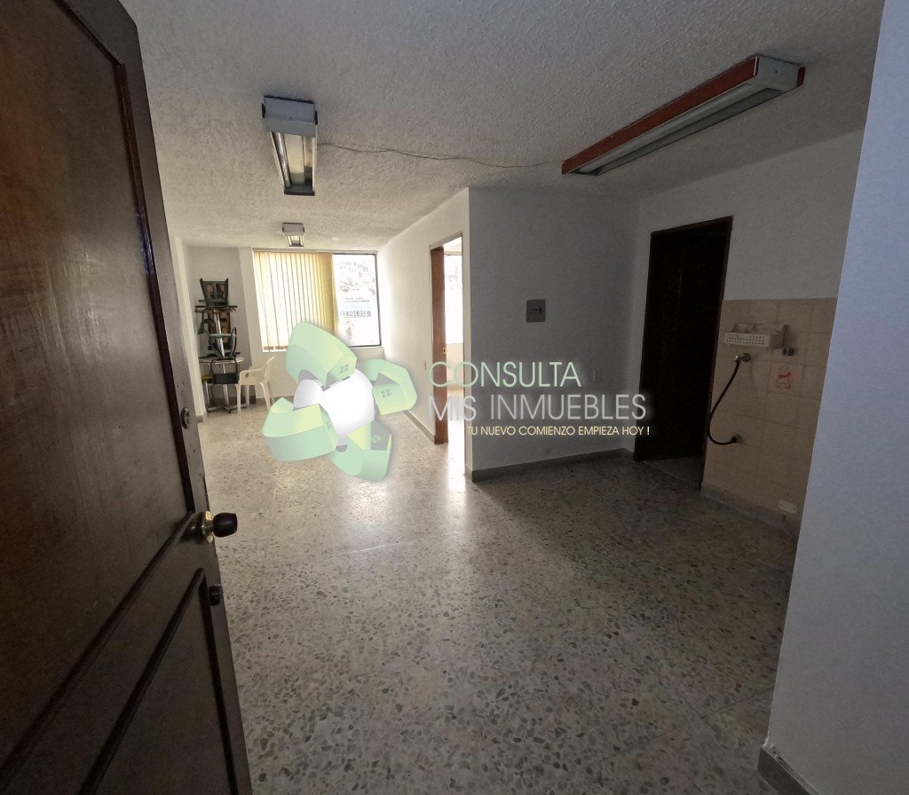 📍 ¡Excelente Vitrina Comercial! Local en 4.° piso sobre la estratégica Calle 11 (Centro de Ibagué). | Consulta Mis Inmuebles S.A.S. | Tu nuevo comienzo empieza hoy!